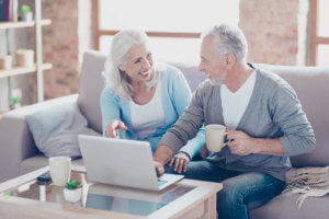 Senior living consumers browsing the web